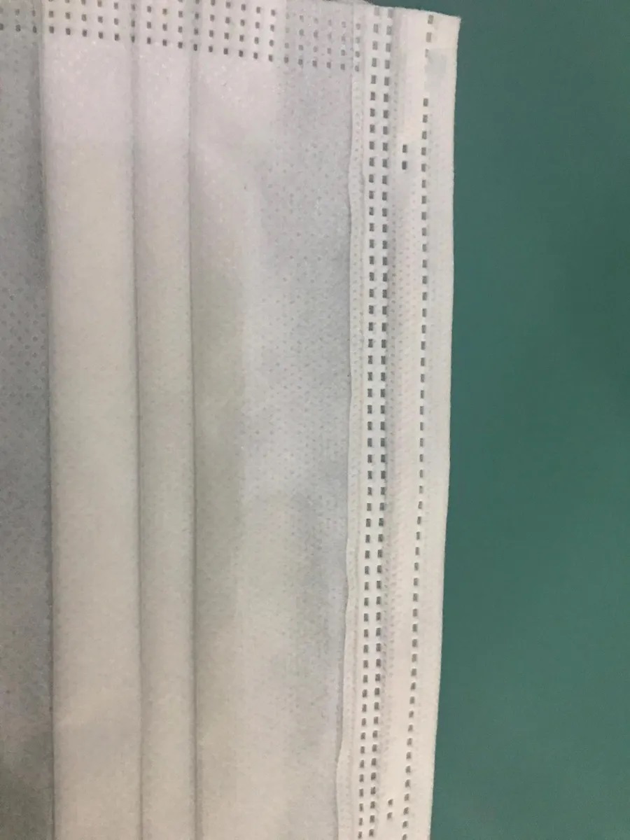 100-mascara-descartavel-tripla-camada-com-filtro-uv-esteril-D_NQ_NP_609872-MLB42423478713_062020-F